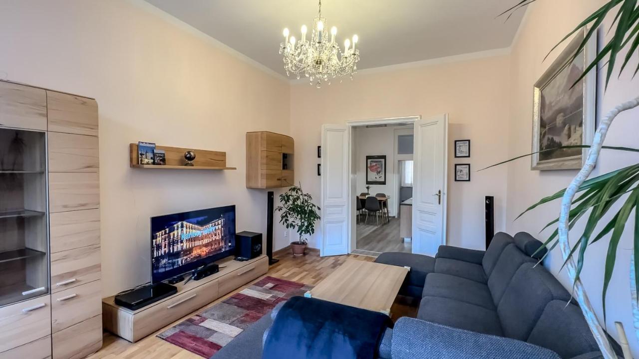Apartment Bohemia Karlsbad Exteriör bild
